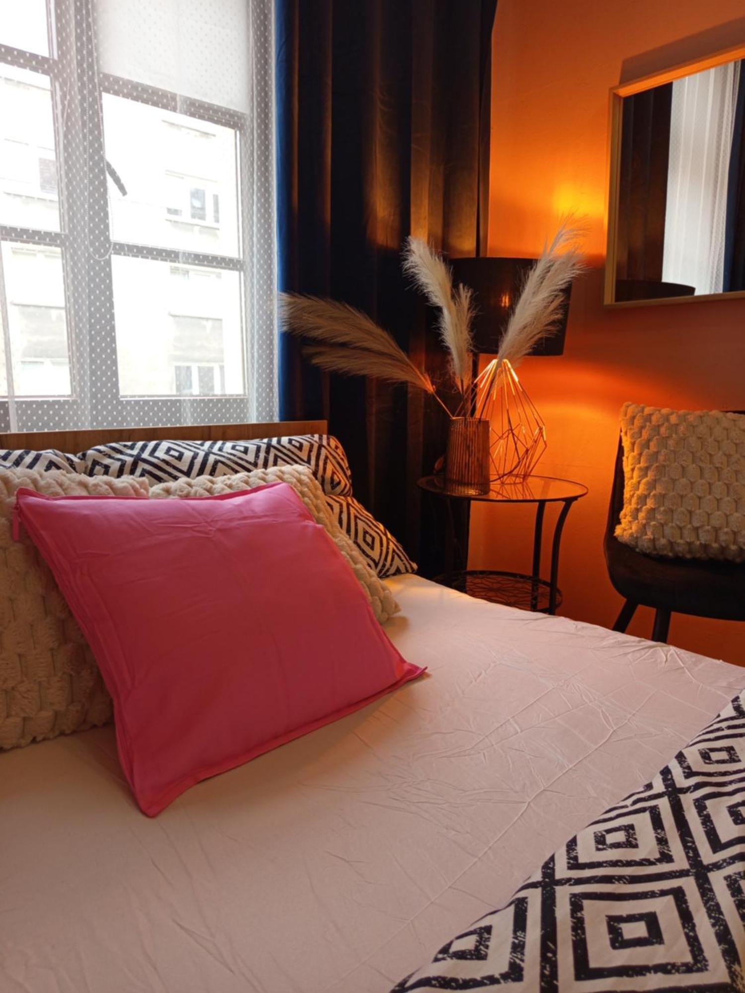 Rooms Center - Dworzec Pkp, Rynek Wroclaw Dış mekan fotoğraf
